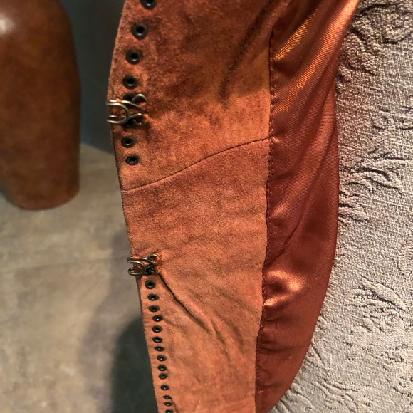 C Concept Women’s Leather Jacket - Picture 7 of 8